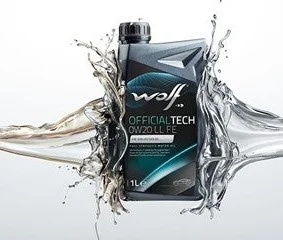 Le loup dans le marketing représenté par le packaging de l'huile moteur Wolf OfficialTech.